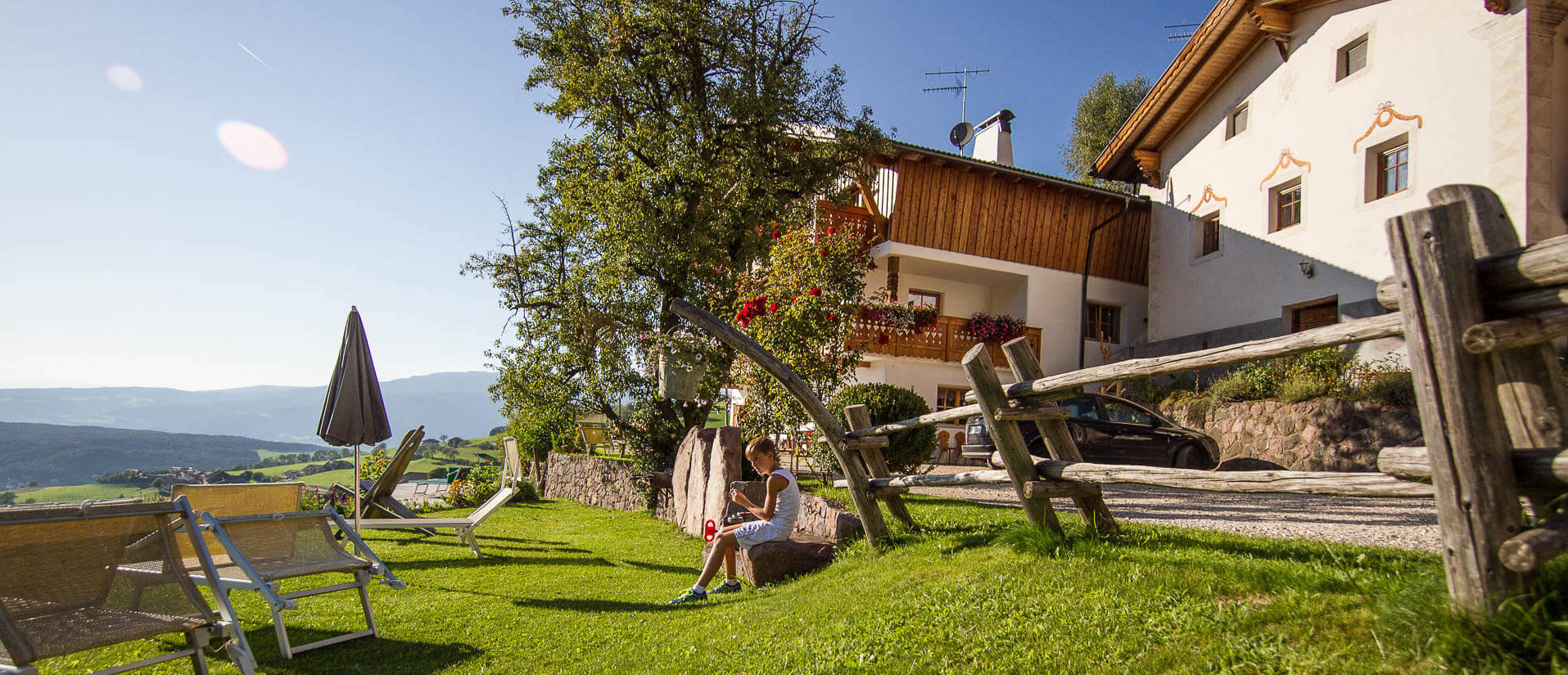 Ferienwohnungen am Bauernhof mit Wellness in Kastelruth  Südtirol - Zu  Falentör